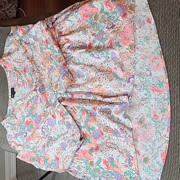 Jones New York Floral Blouse - Picture 11 of 13